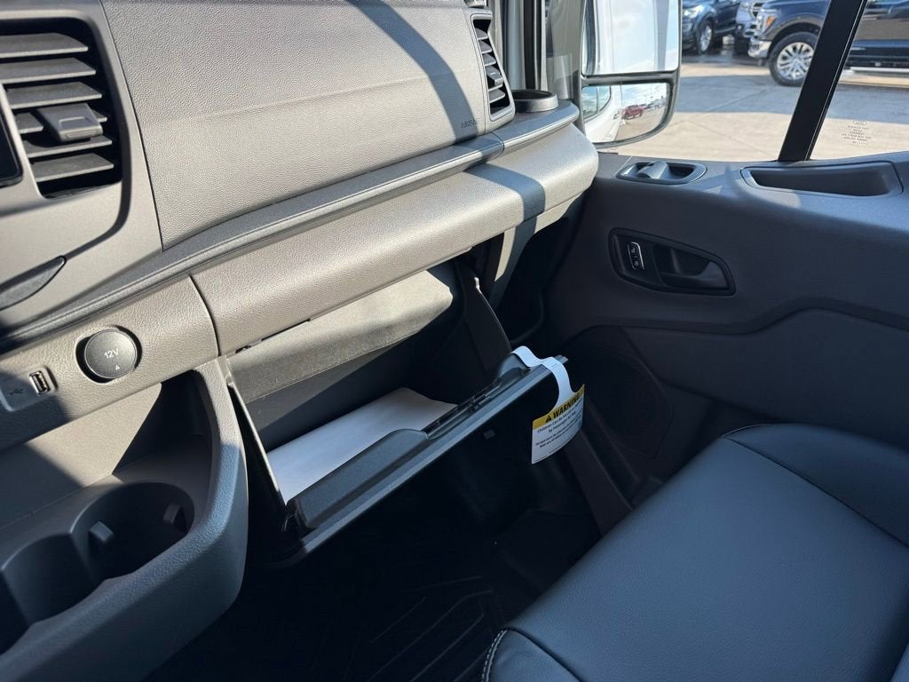 2026 Ford Transit Cargo Van Base