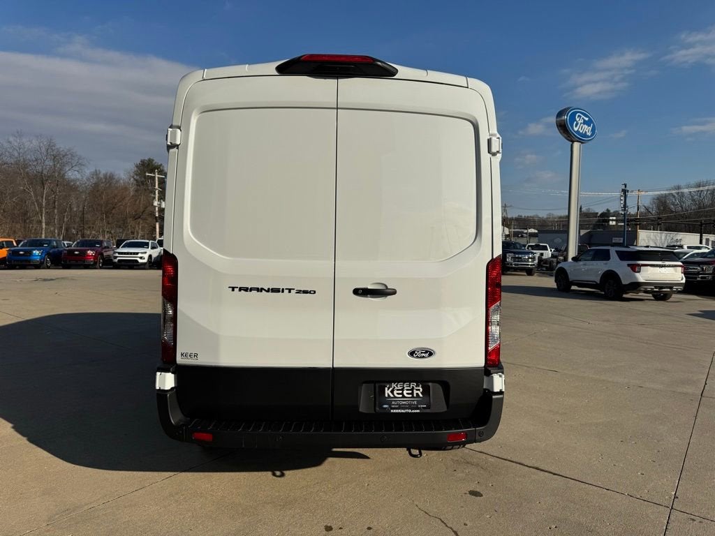 2026 Ford Transit Cargo Van Base