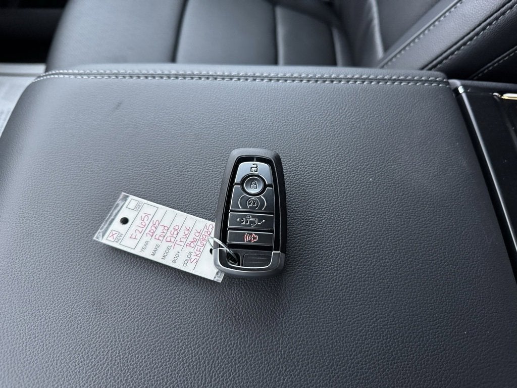 2025 Ford F-150 LARIAT