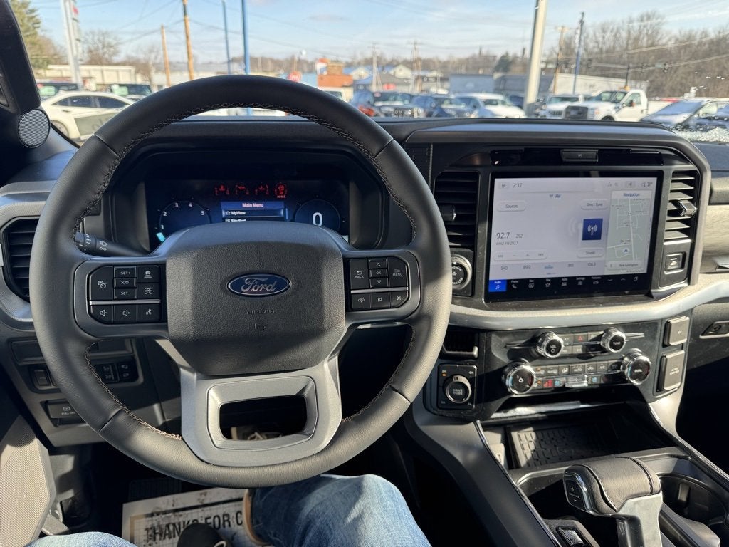 2025 Ford F-150 LARIAT
