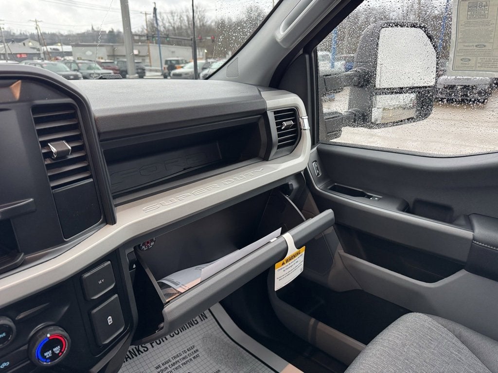 2026 Ford Super Duty F-350 SRW XL