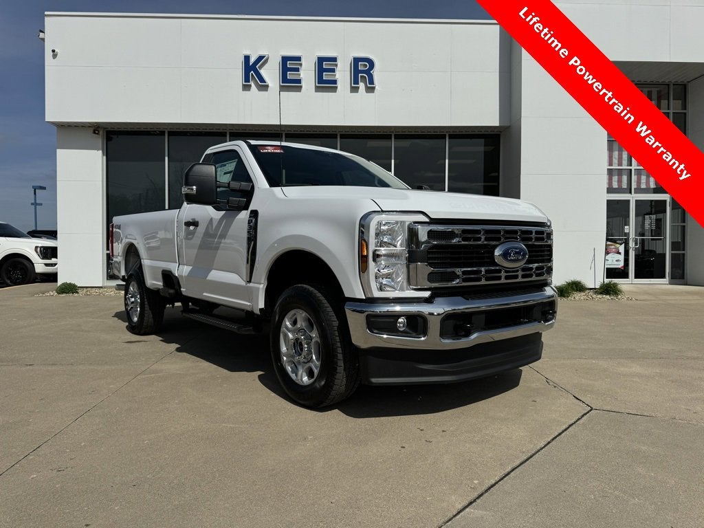 2025 Ford Super Duty F-350 SRW XLT