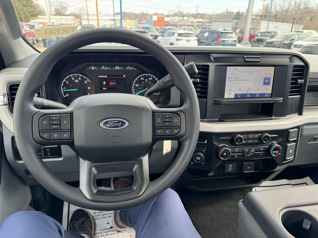 2026 Ford Super Duty F-350 SRW XL