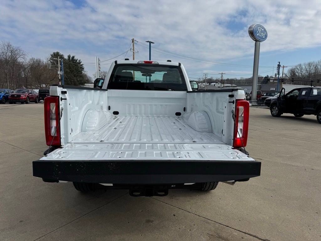 2026 Ford Super Duty F-350 SRW XL