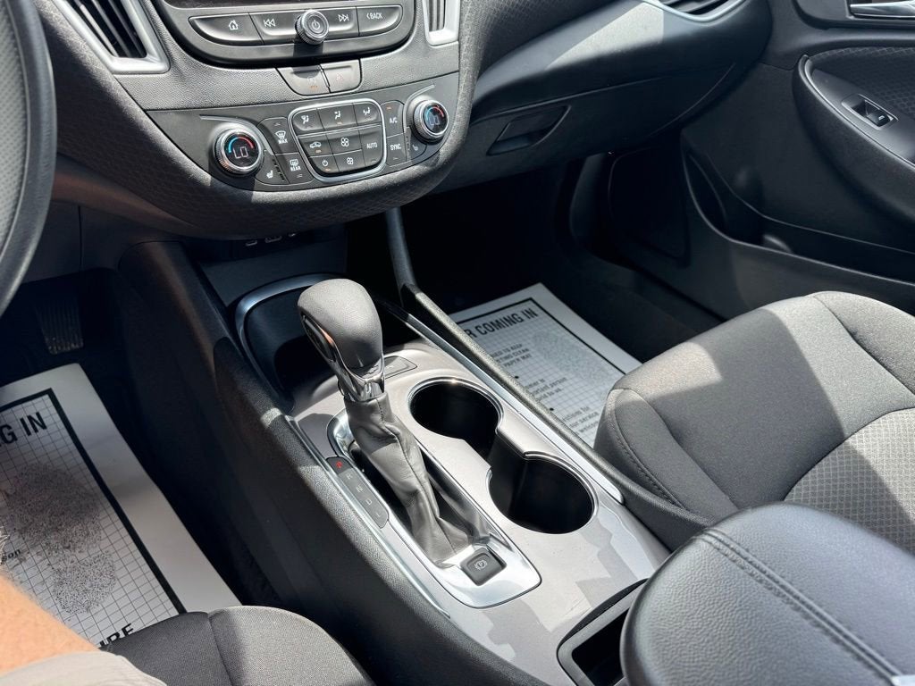 2025 Chevrolet Malibu LT w/1LT