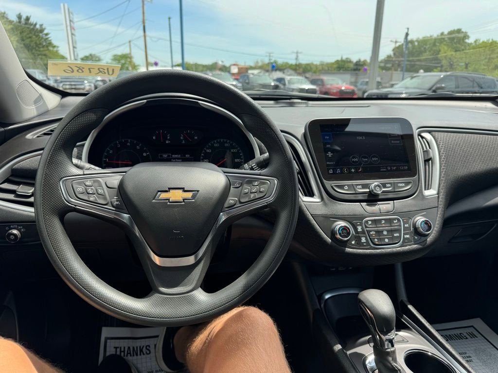 2025 Chevrolet Malibu LT w/1LT