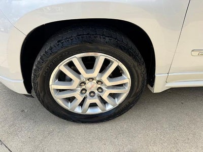 2016 GMC Acadia Denali