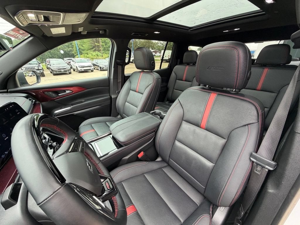 2024 Chevrolet Traverse RS