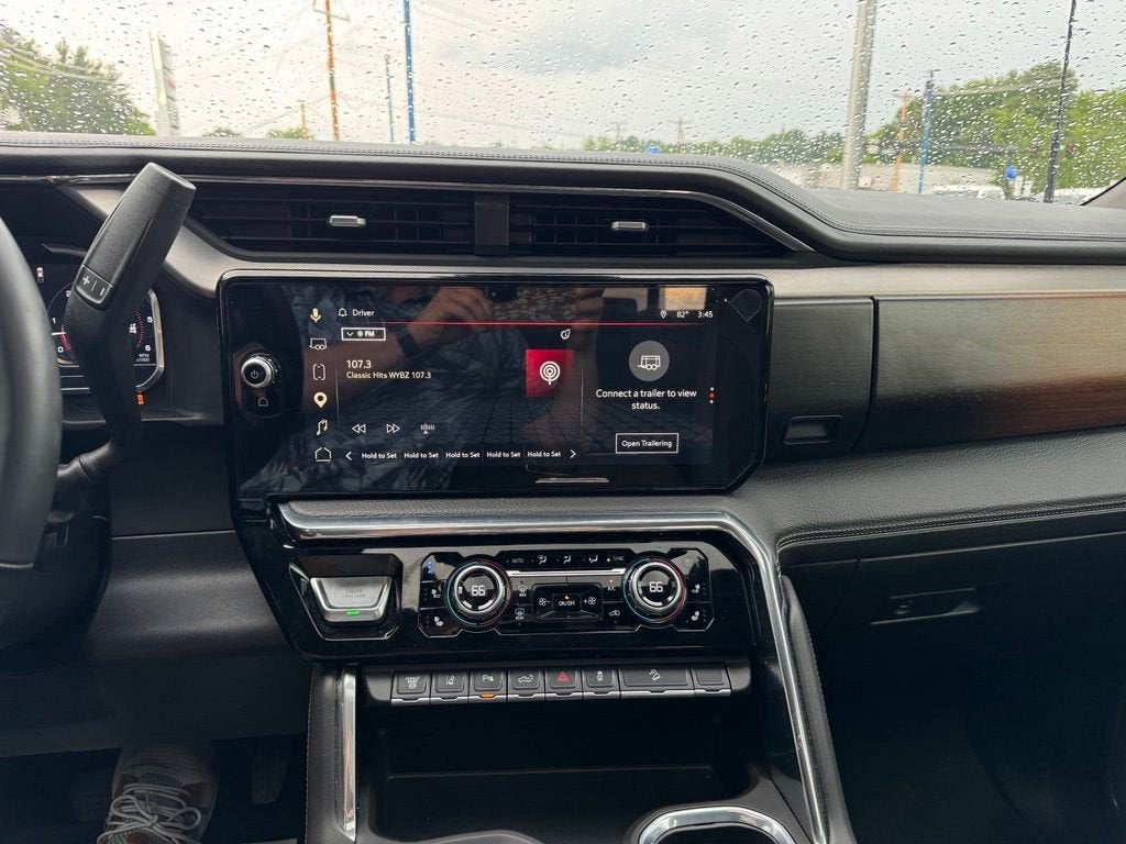 2025 GMC Sierra 2500HD Denali