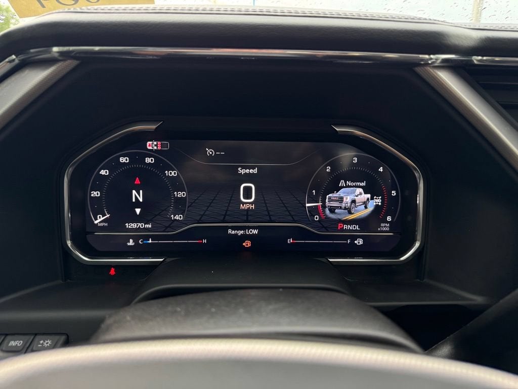 2025 GMC Sierra 2500HD Denali