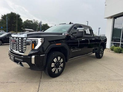 2025 GMC Sierra 2500HD Denali