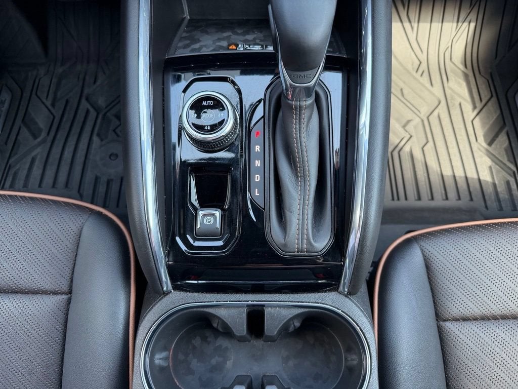 2024 GMC Canyon AT4
