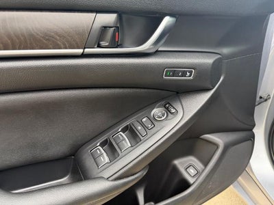 2020 Honda Accord Hybrid Touring