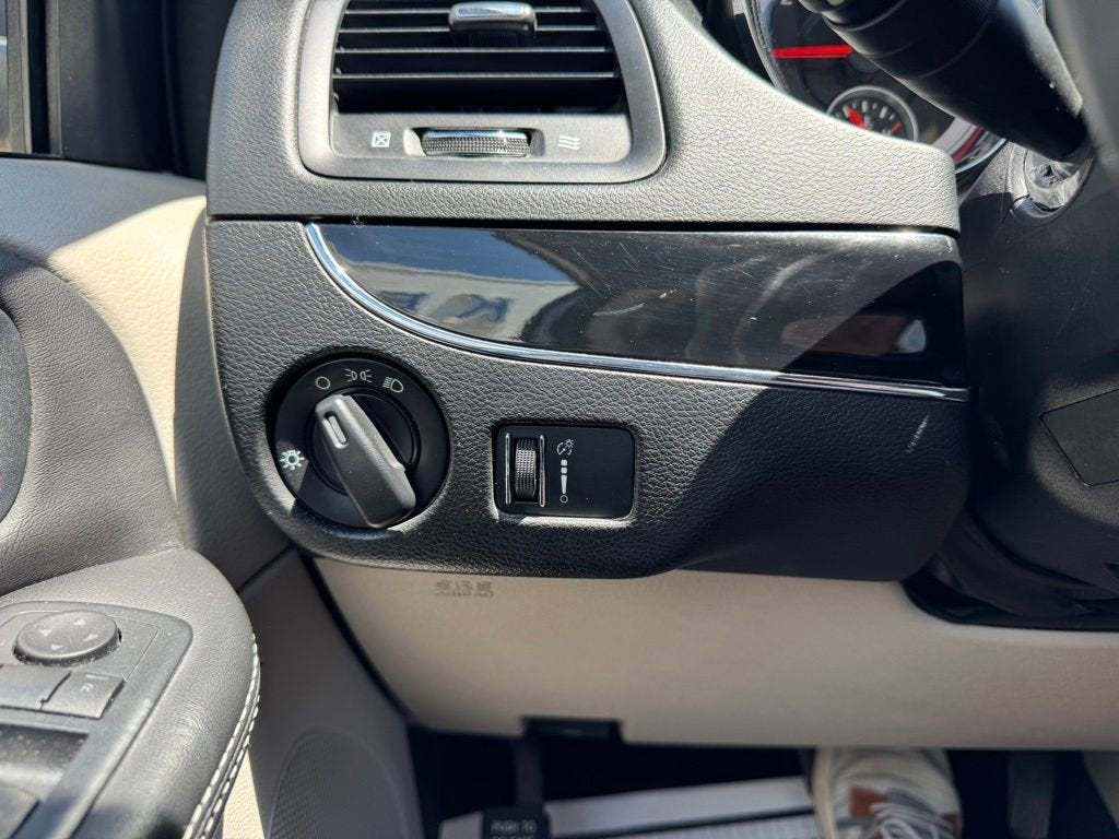 2014 Dodge Grand Caravan AVP/SE