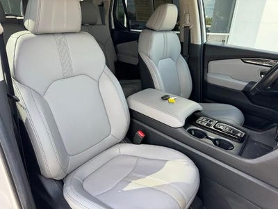 2025 Honda Pilot Touring